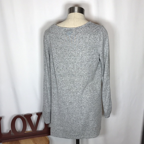 Long sleeve grey medium sweater - Picture 3 of 5